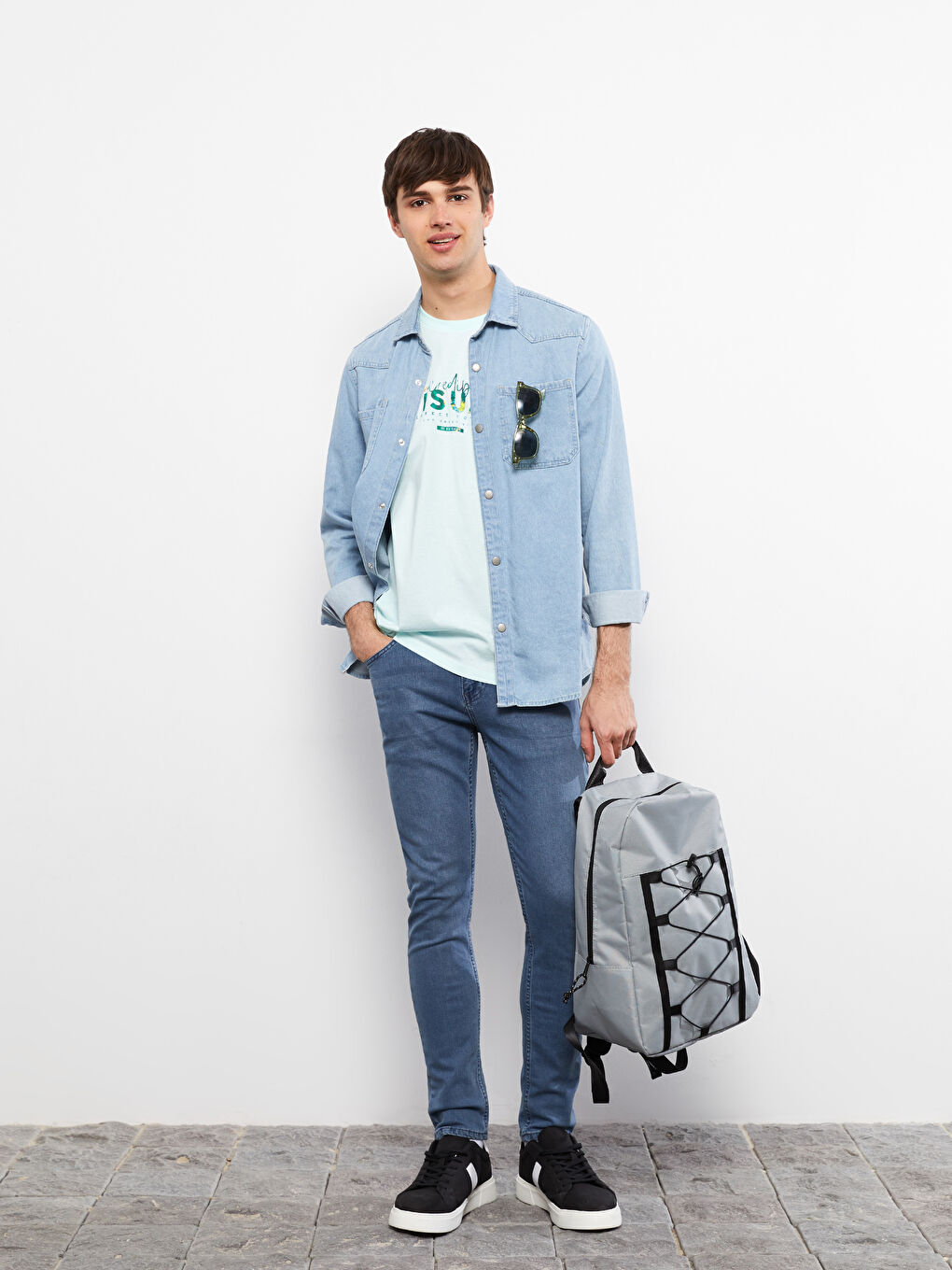 Рюкзак для мужчин с кружевными деталями-1