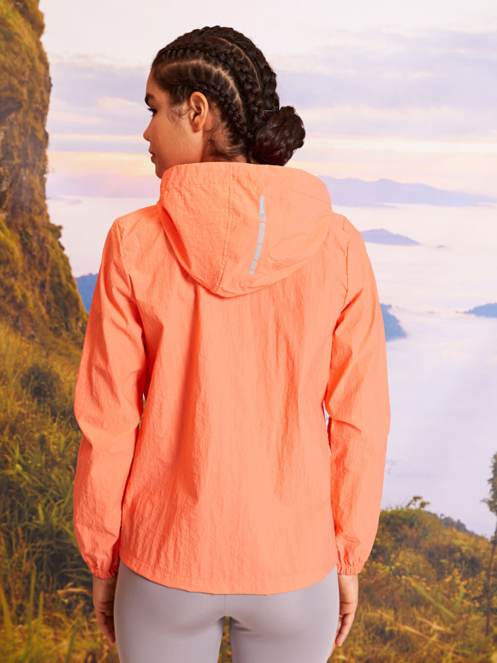 Mercan Kapüşonlu Düz Uzun Kollu Kadın Outdoor Yağmurluk-5