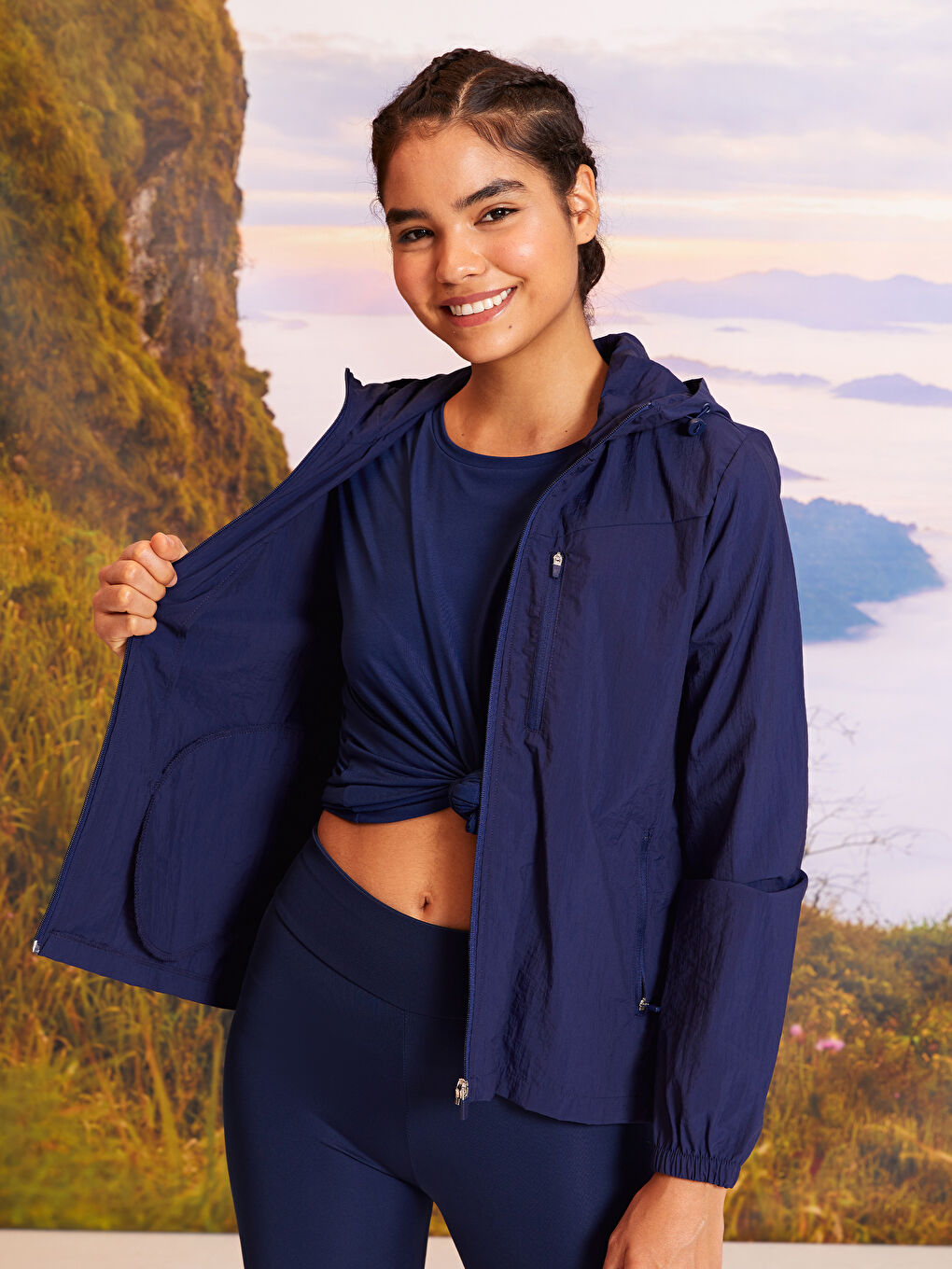 Hooded Straight Long Sleeve Women's Outdoor Raincoat-2