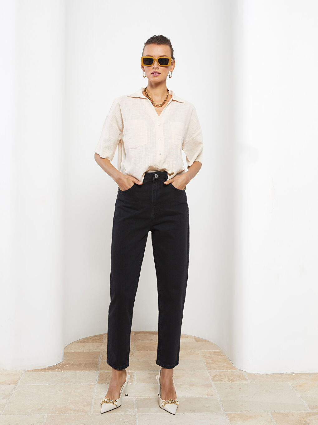 High Waisted Mom Fit Regular Pocket Detailed Women's Denim Trousers-1