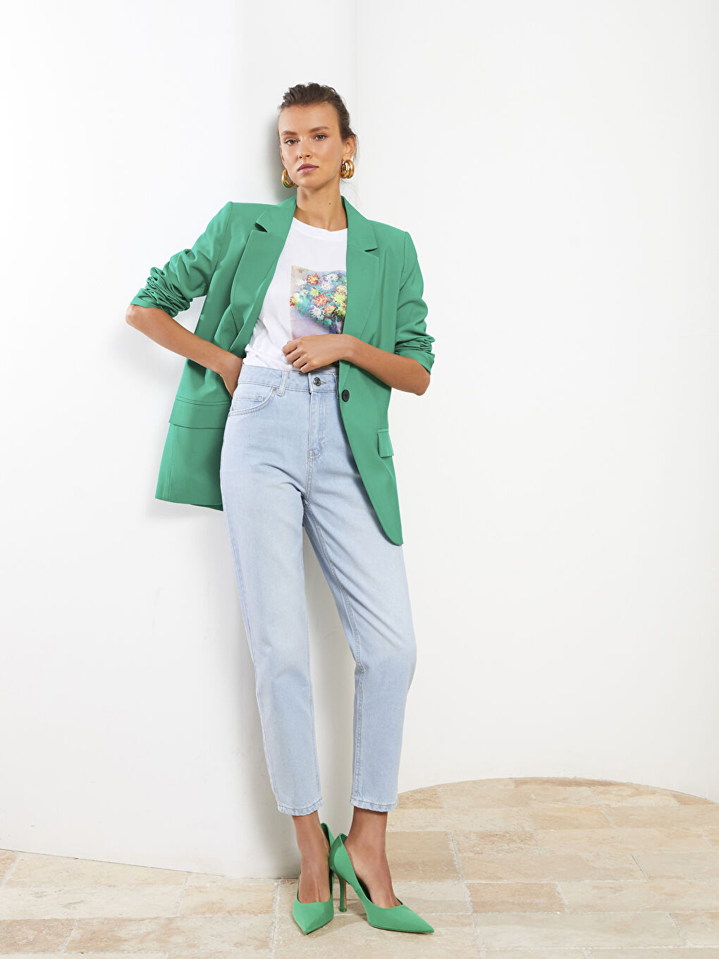 İndigo Yüksek Bel Standart Fit Cep Detaylı Kadın Rodeo Jean Pantolon-1