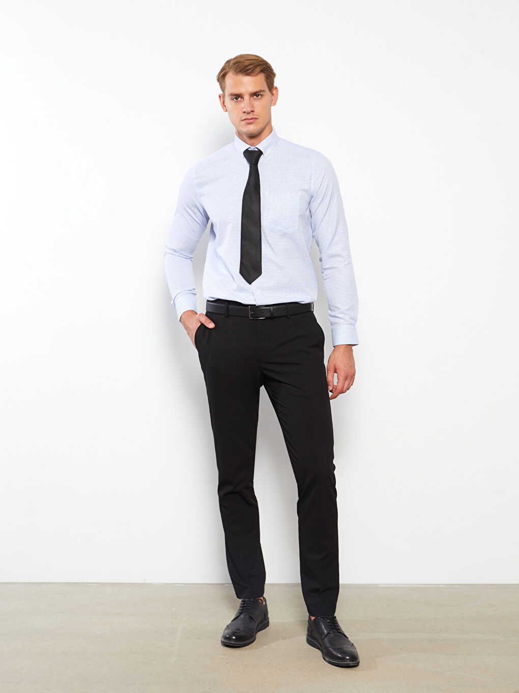 LCWAIKIKI Formal Siyah Slim Fit Erkek Pantolon - 1