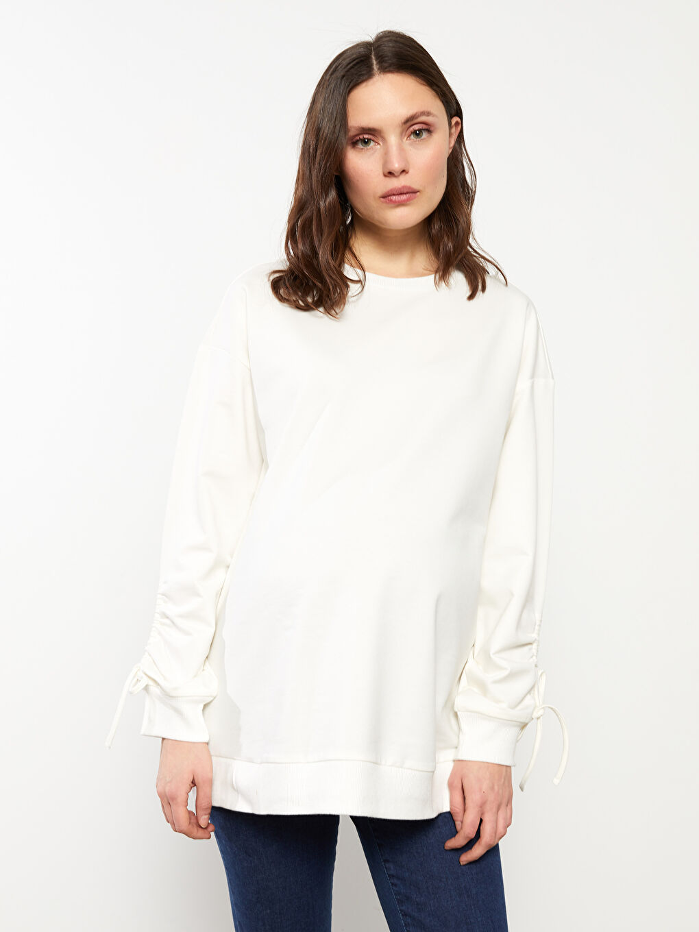 Crew Neck Plain Maternity Sweatshirt