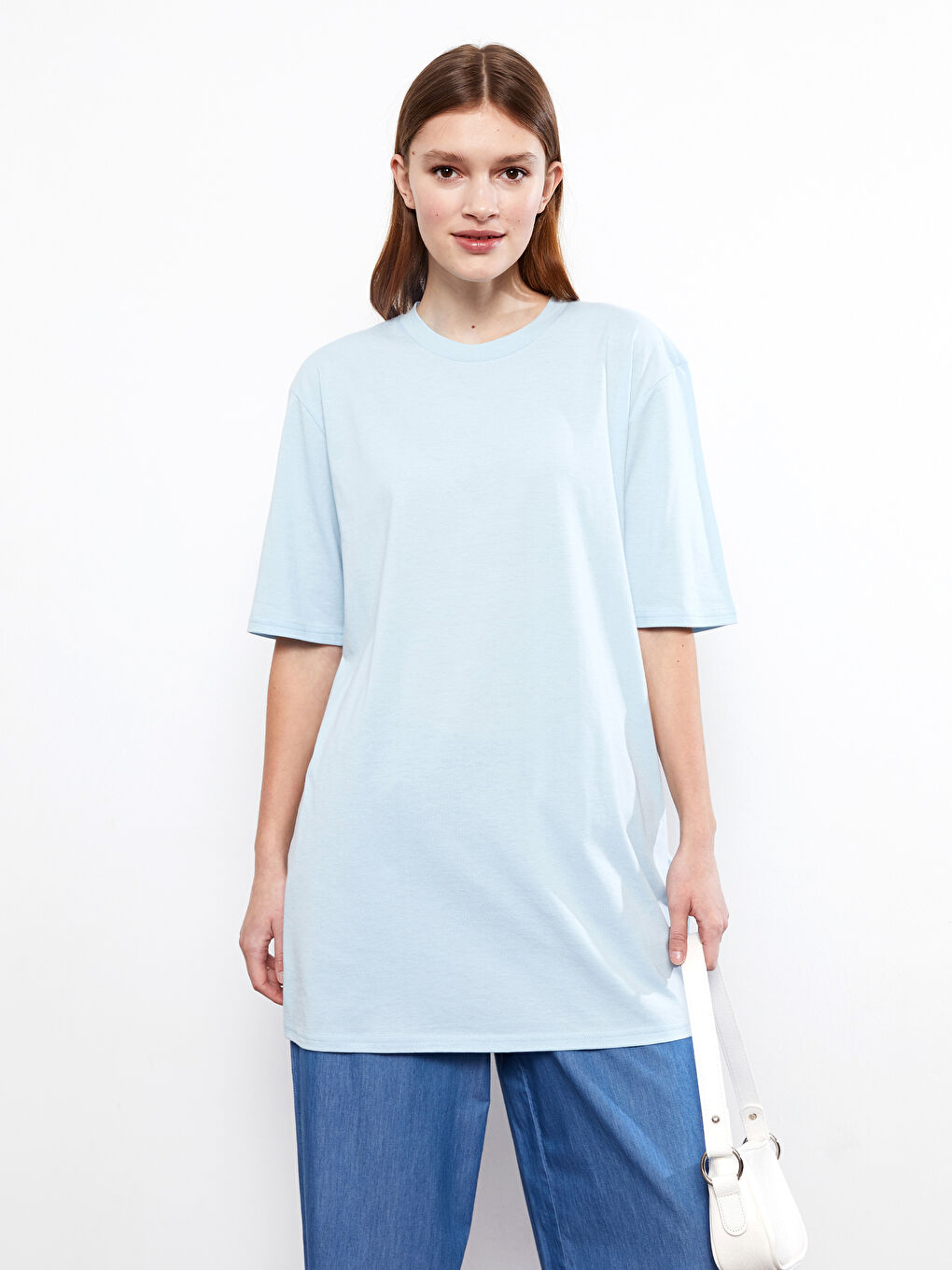 تونيك سادة بياقة دائرية وأكمام قصيرة للسيدات-1