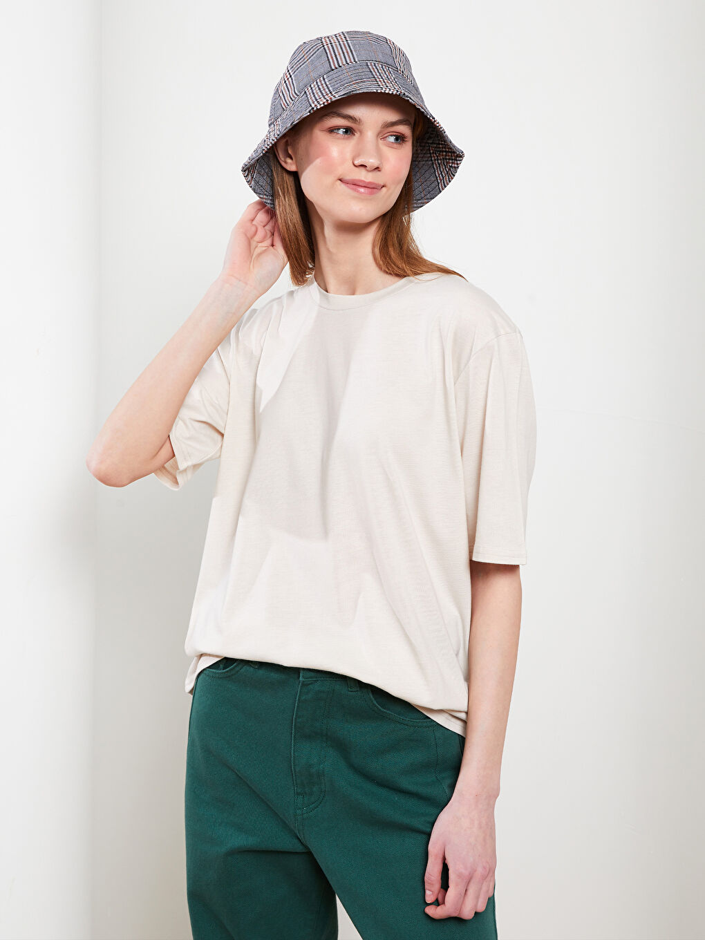 Crew Neck Plain Short Sleeve Women's Tunic-1