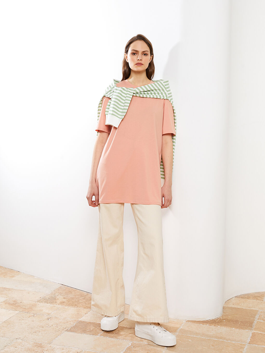 Crew Neck Plain Short Sleeve Women's Tunic