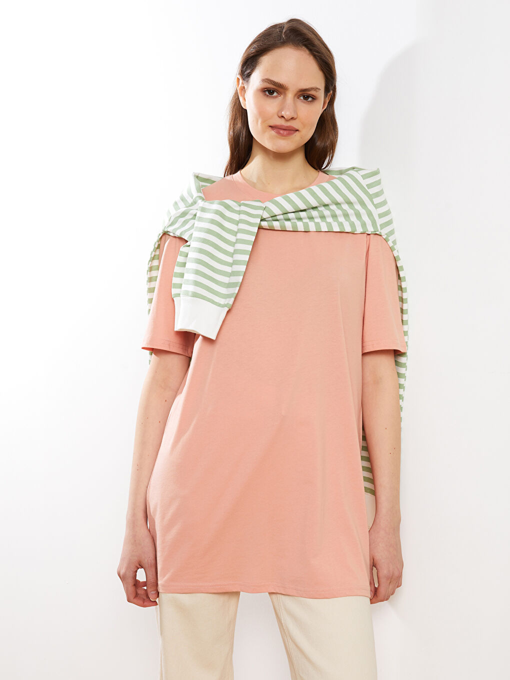 Crew Neck Plain Short Sleeve Women's Tunic-3