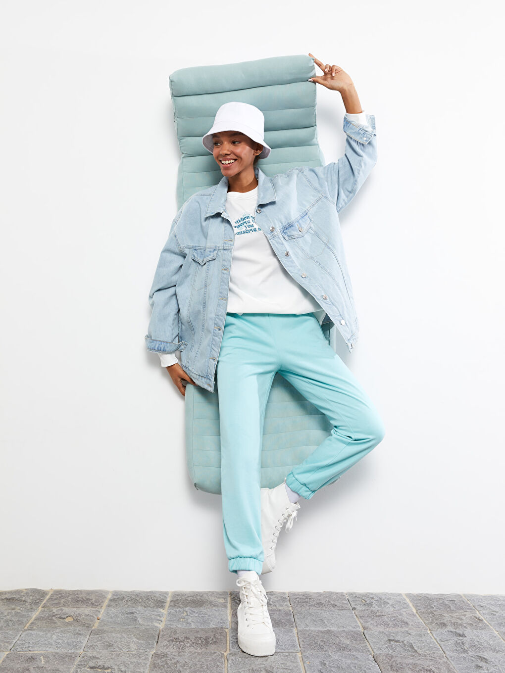 Elastic Waist Regular Pocket Detailed Women's Jogger Sweatpants-2