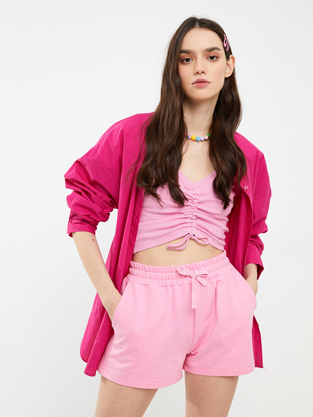 Pembe Beli Lastikli Baskılı Cep Detaylı Kadın Bermuda Şort-1