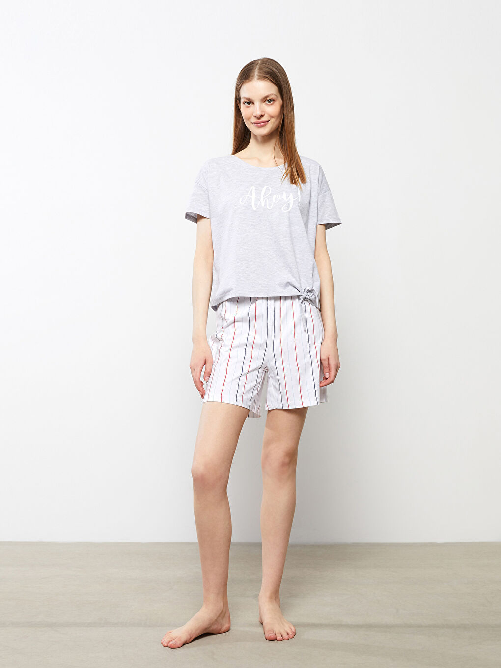 Ekru Bisiklet Yaka Baskılı Kısa Kollu Kadın Pijama Takımı