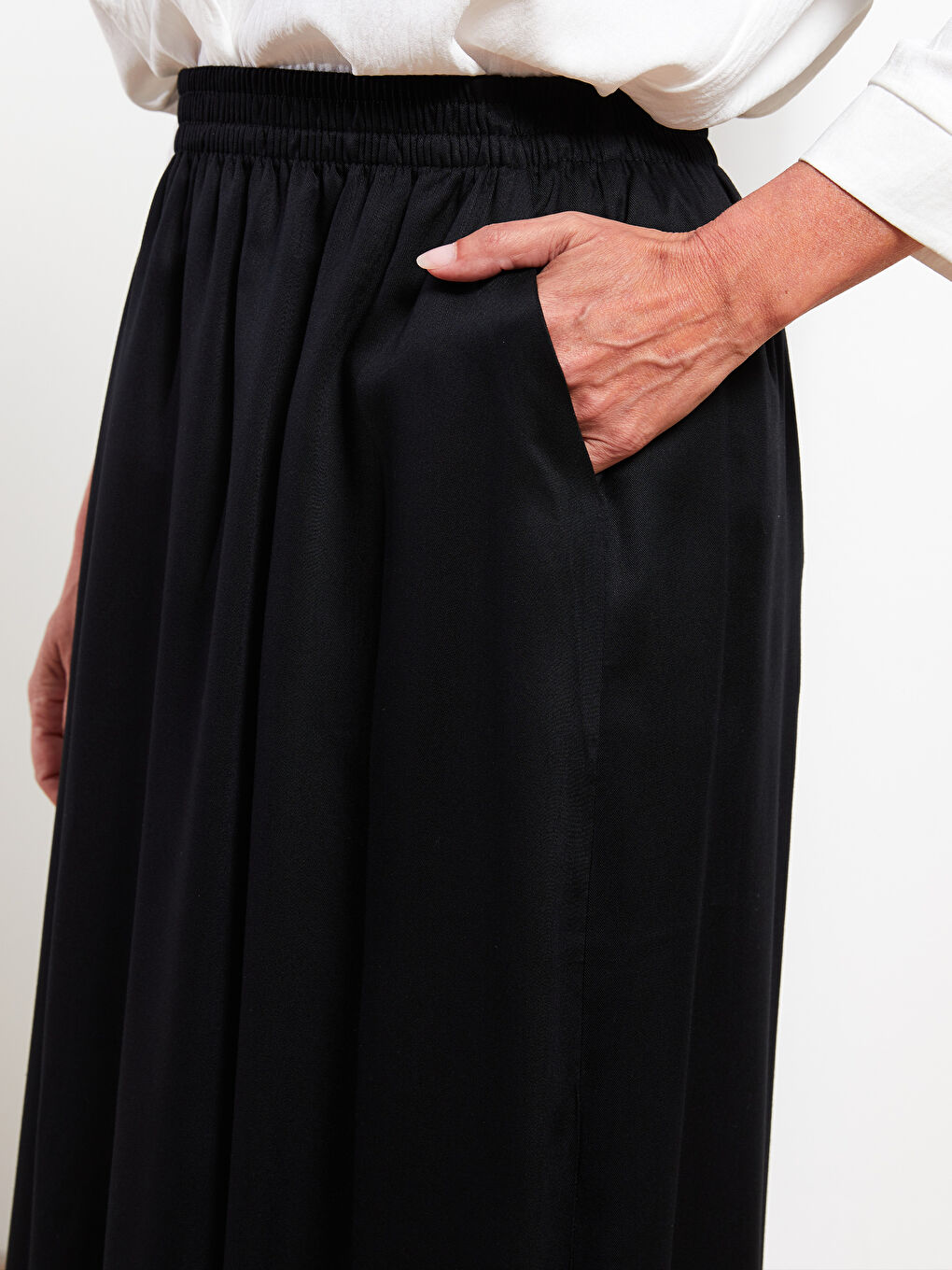 LCW Grace Elastic Waist Straight A-Line Viscose Women's Skirt -S2HC46Z8-CVL