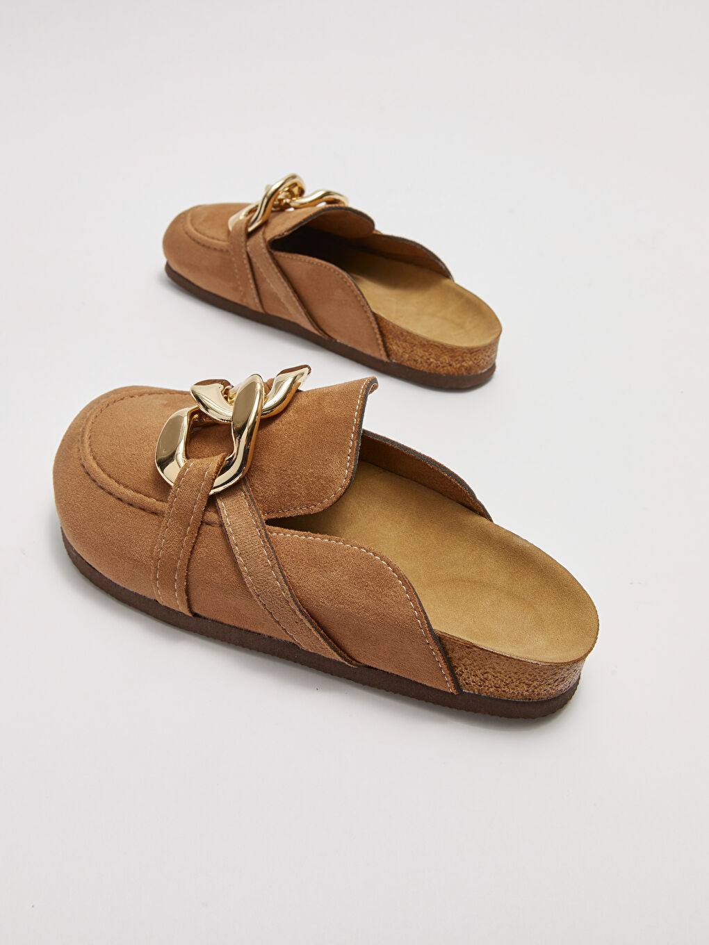 Kahverengi Deri Görünümlü Metal Tokalı Kadın Terlik-5