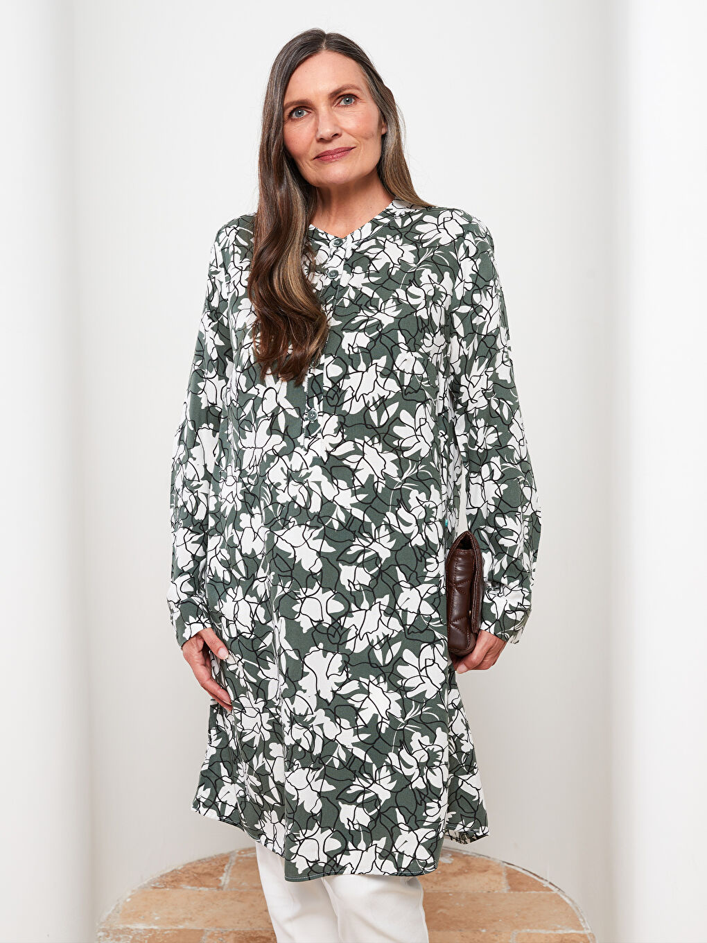 LCW Grace Crew Neck Floral Long Sleeve Viscose Women's Tunic -S2HC78Z8-LQB