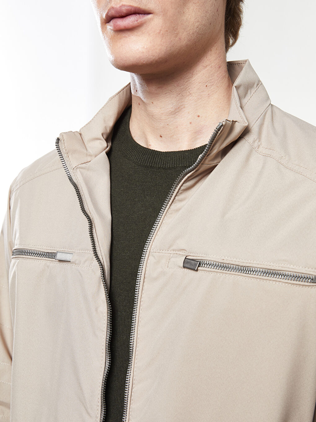 Bej Standart Kalıp Dik Yaka Erkek Mont-2