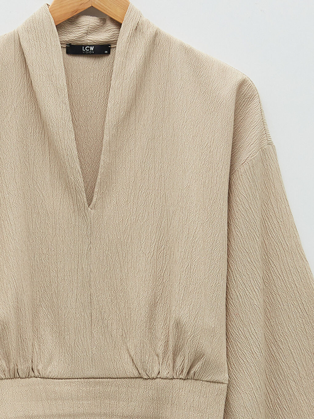 Bej V Yaka Düz Uzun Kollu Kadın Bluz-10