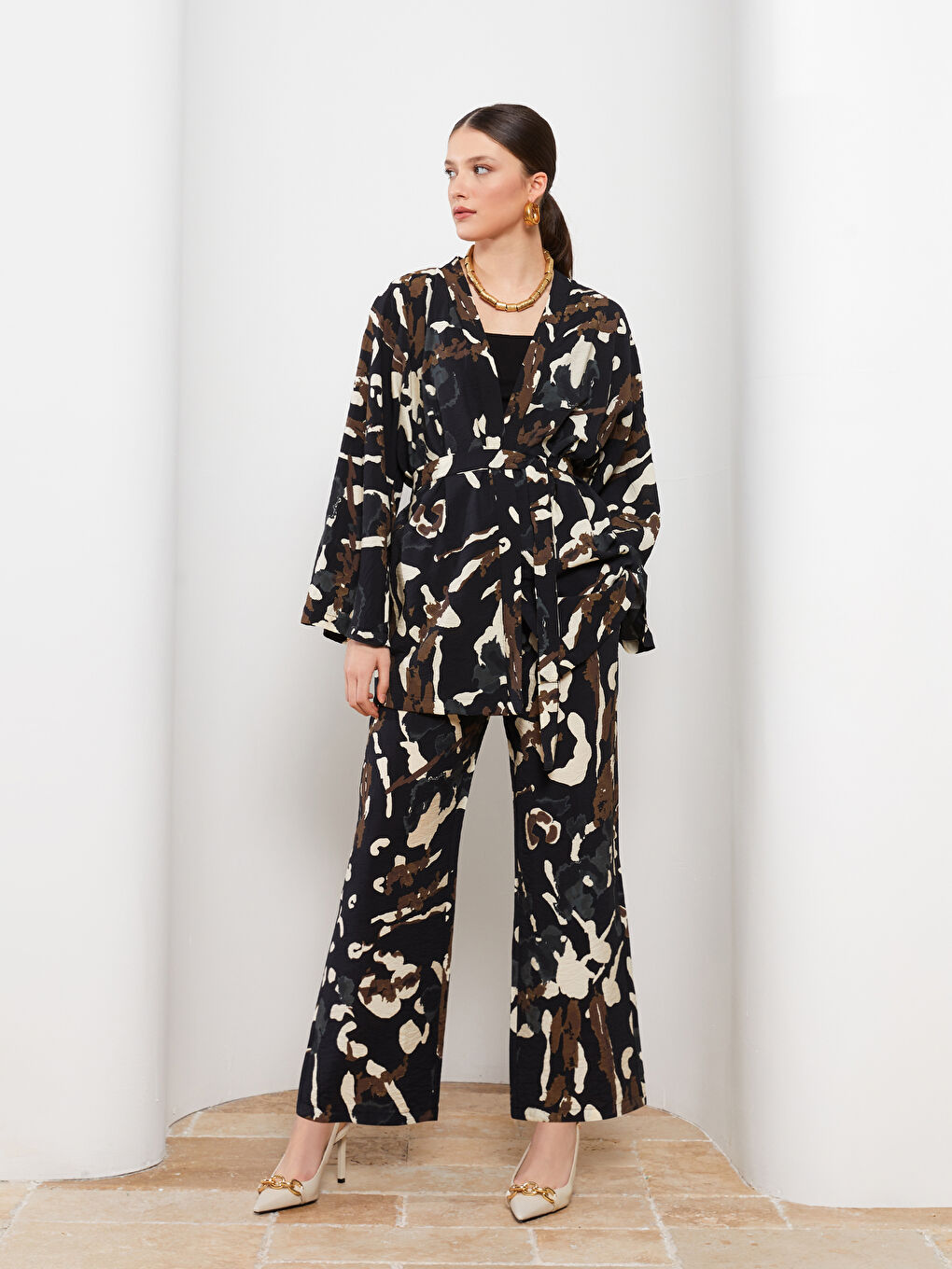 Shawl Collar Patterned Tie Detail Long Sleeve Women's Kimono-1