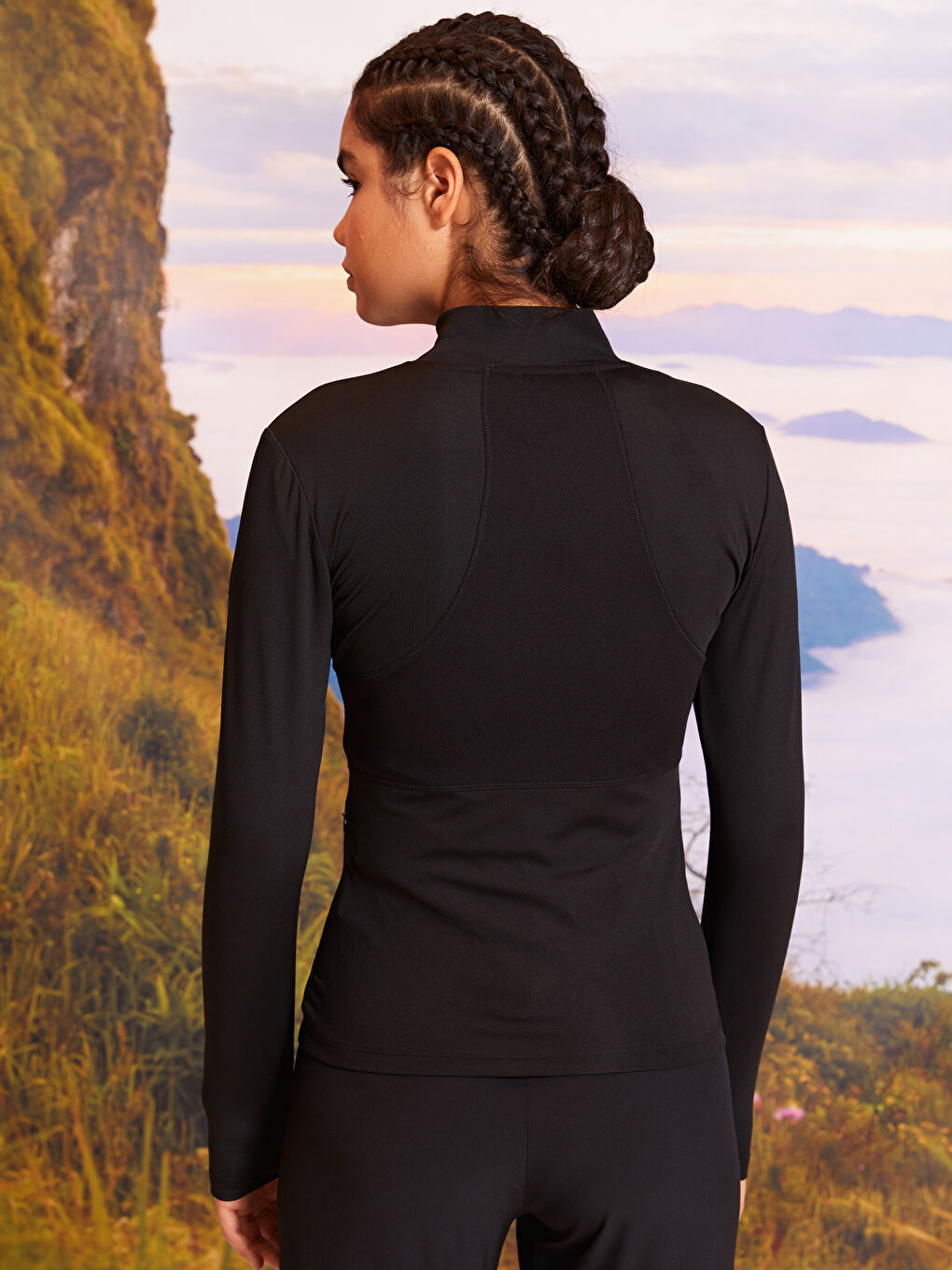 Siyah Dik Yaka Düz Uzun Kollu Kadın Outdoor Hırka-4