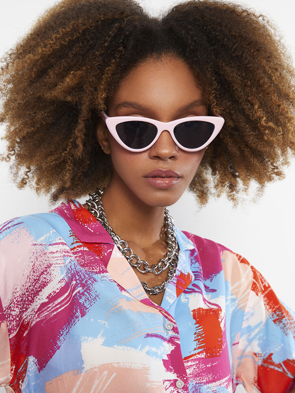 Chemise pour Femmes à Fermeture Boutonnée sur le Devant Imprimée à Manches Courtes en Viscose-2