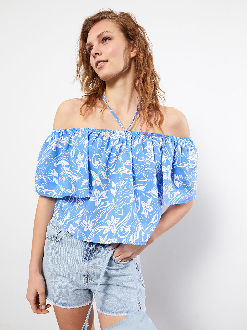 Mavi Kayık Yaka Desenli Kısa Kollu Poplin Kadın Bluz-1