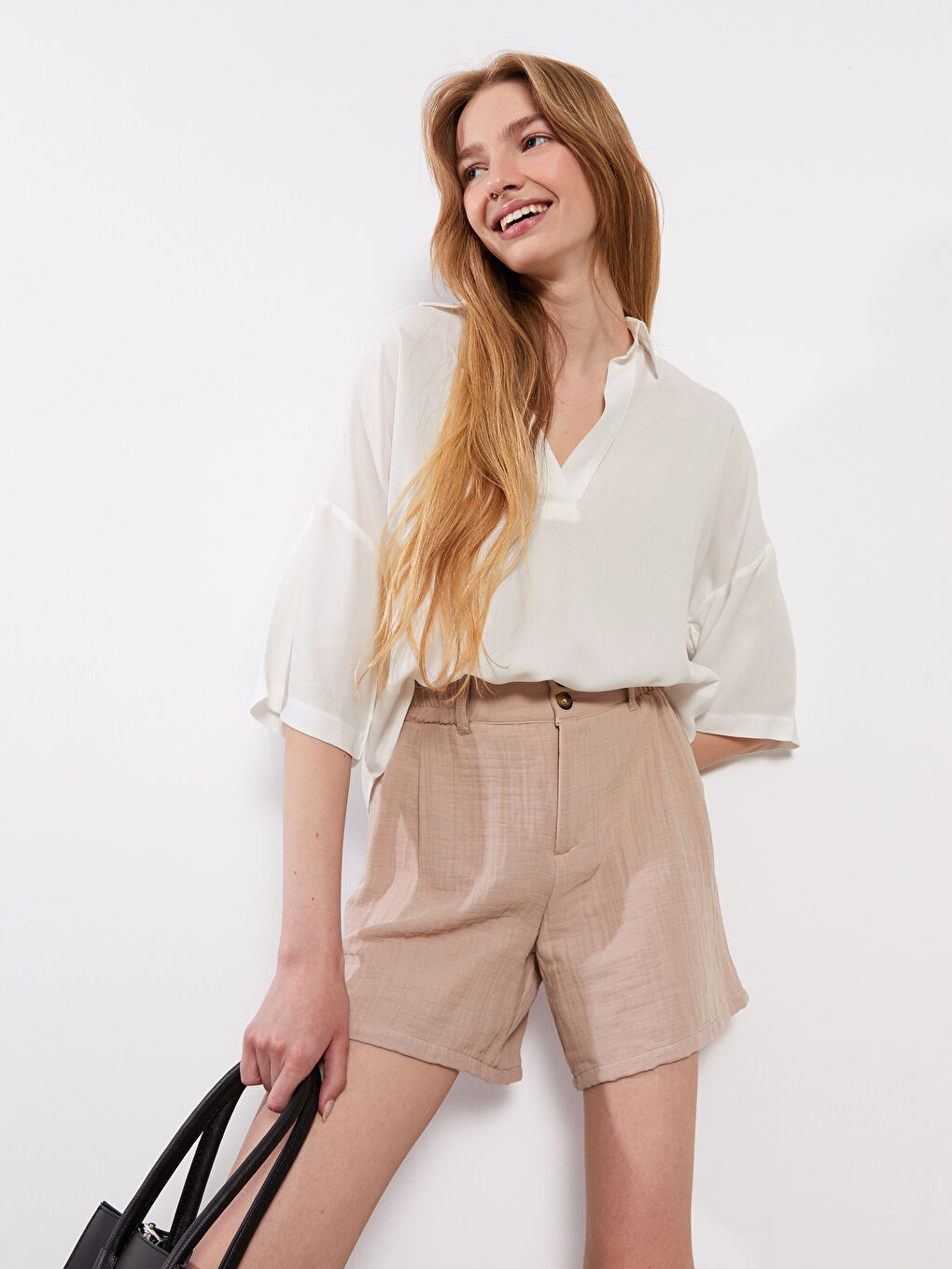 Beyaz Gömlek Yaka Düz Viskon Kadın Bluz