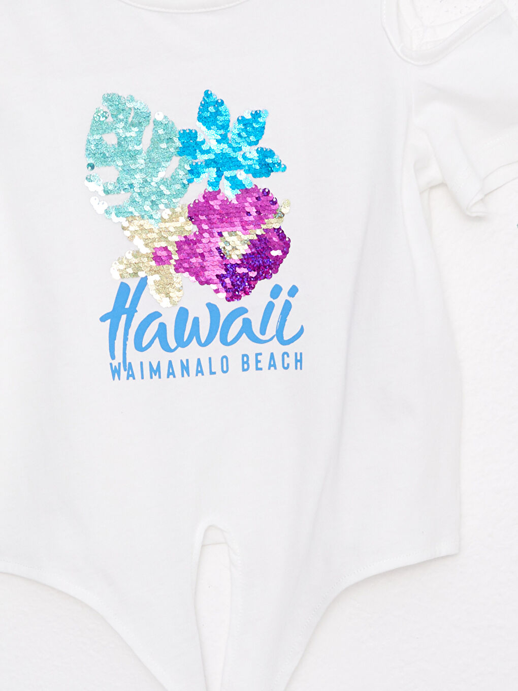 Ekru Bisiklet Yaka Baskılı Pul İşlemeli Kısa Kollu Pamuklu Kız Çocuk Tişört-2