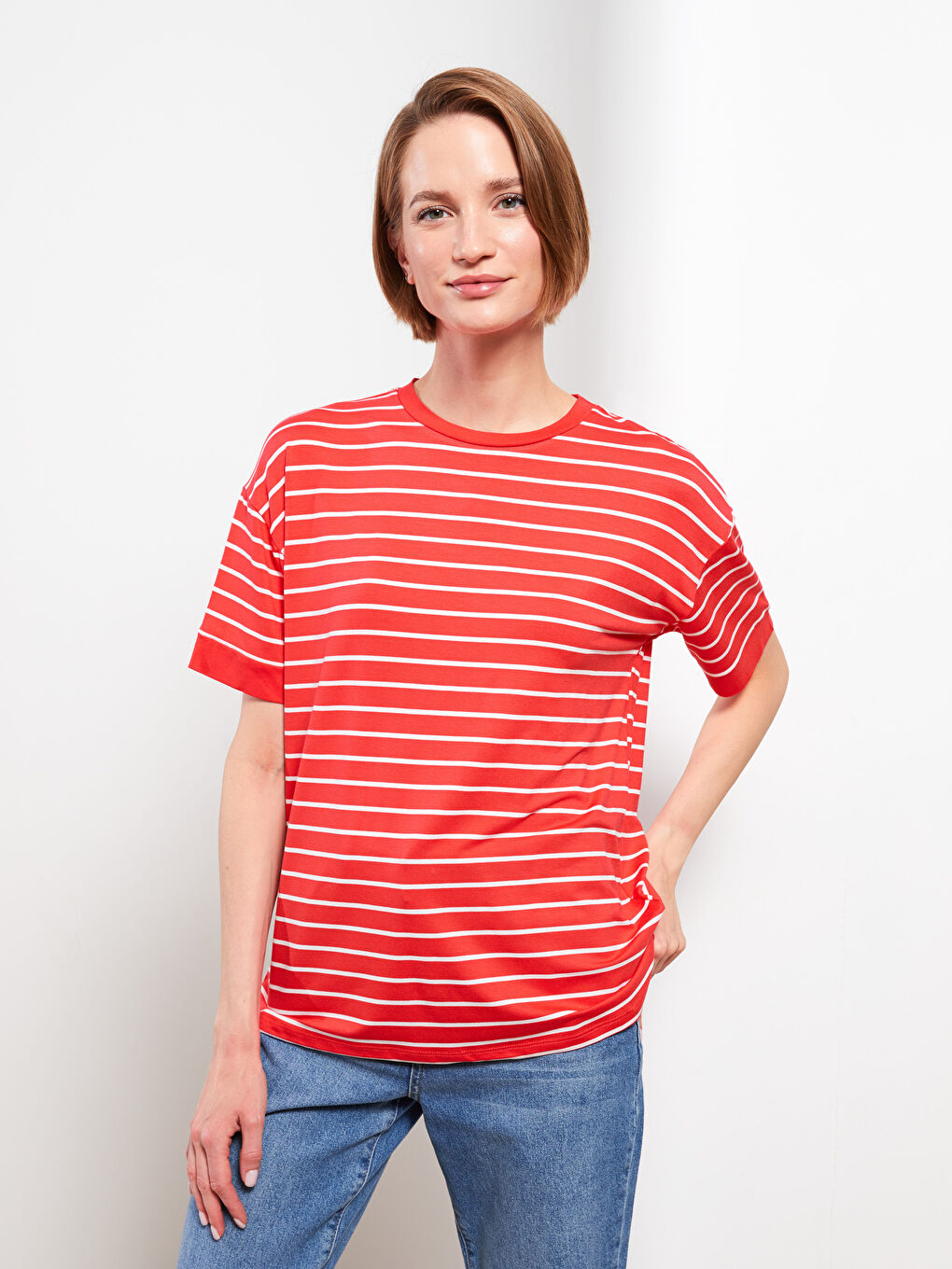 Футболка с круглым вырезом, полосатая, с коротким рукавом для женщин-1