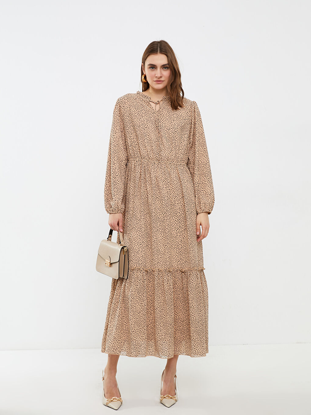 LCWAIKIKI Classic Robe à Manches Longues à Motif avec Col Lavallière pour Femmes -S2HE80Z8-LQB