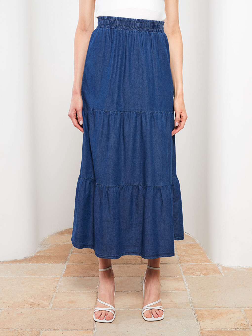 جيبة دينيم سادة بخصر مرن للسيدات-3