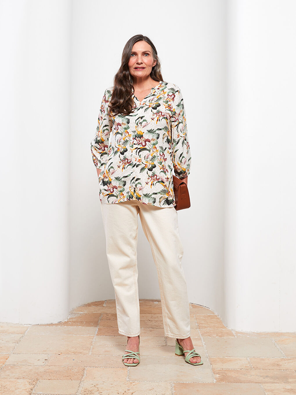 LCW Grace Henley Neckline Patterned Long Sleeve Viscose Women's Shirt -S2HG52Z8-LRA