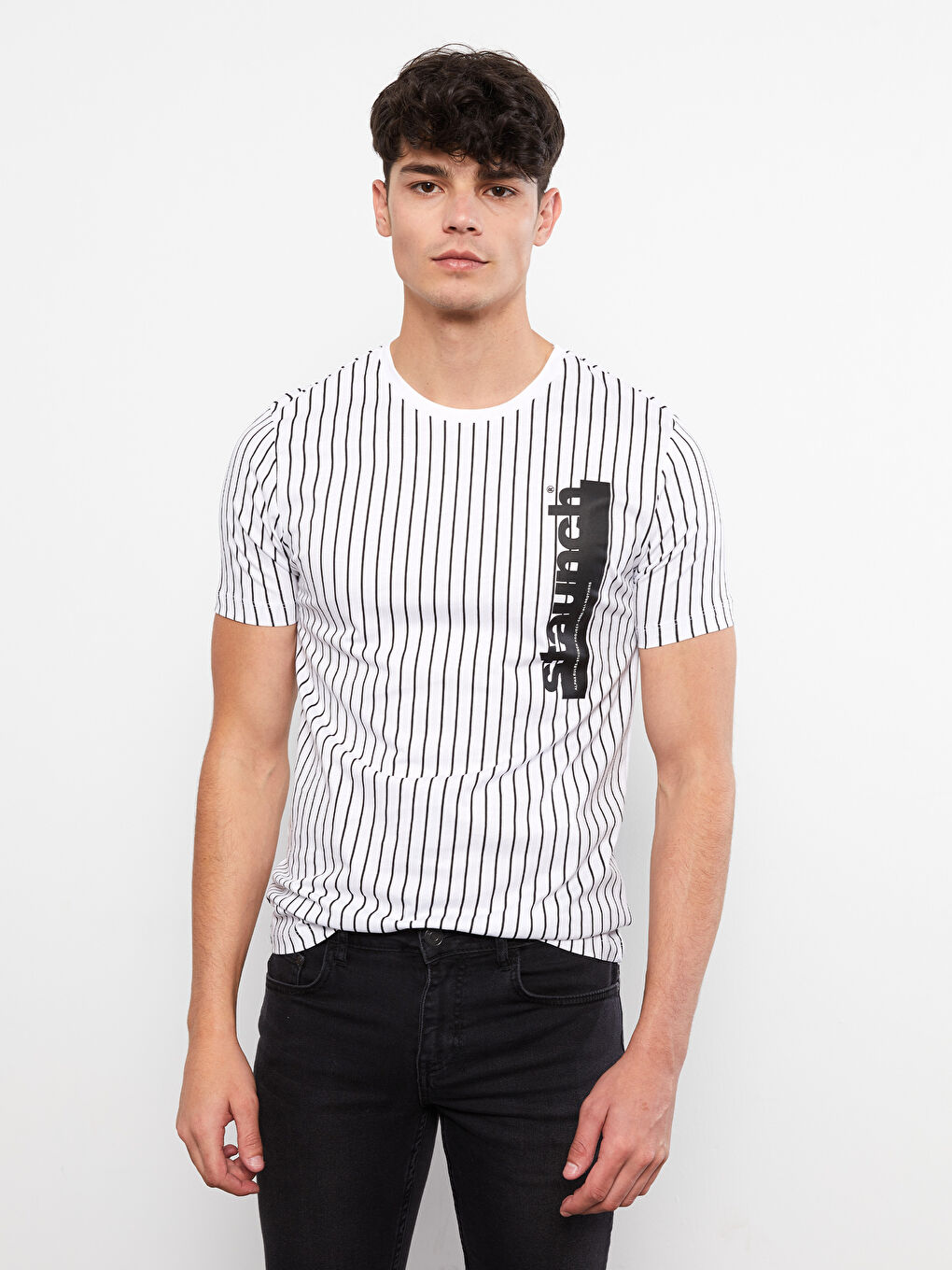 Beyaz Bisiklet Yaka Kısa Kollu Çizgili Penye Erkek Tişört-1