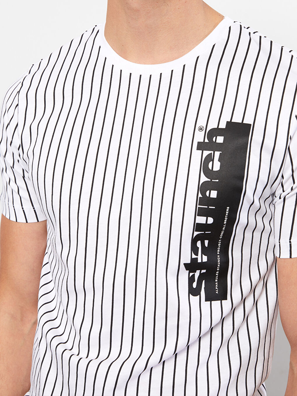 Beyaz Bisiklet Yaka Kısa Kollu Çizgili Penye Erkek Tişört-3