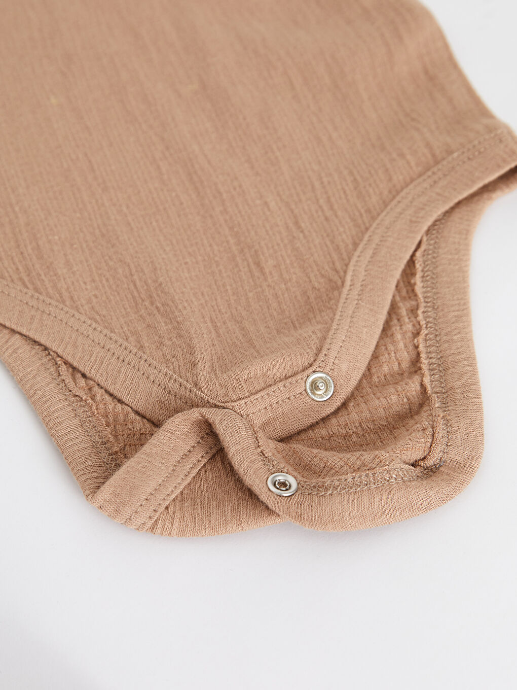 Kahverengi Bisiklet Yaka Kısa Kollu Basic Erkek Bebek Çıtçıtlı Bodysuit-1