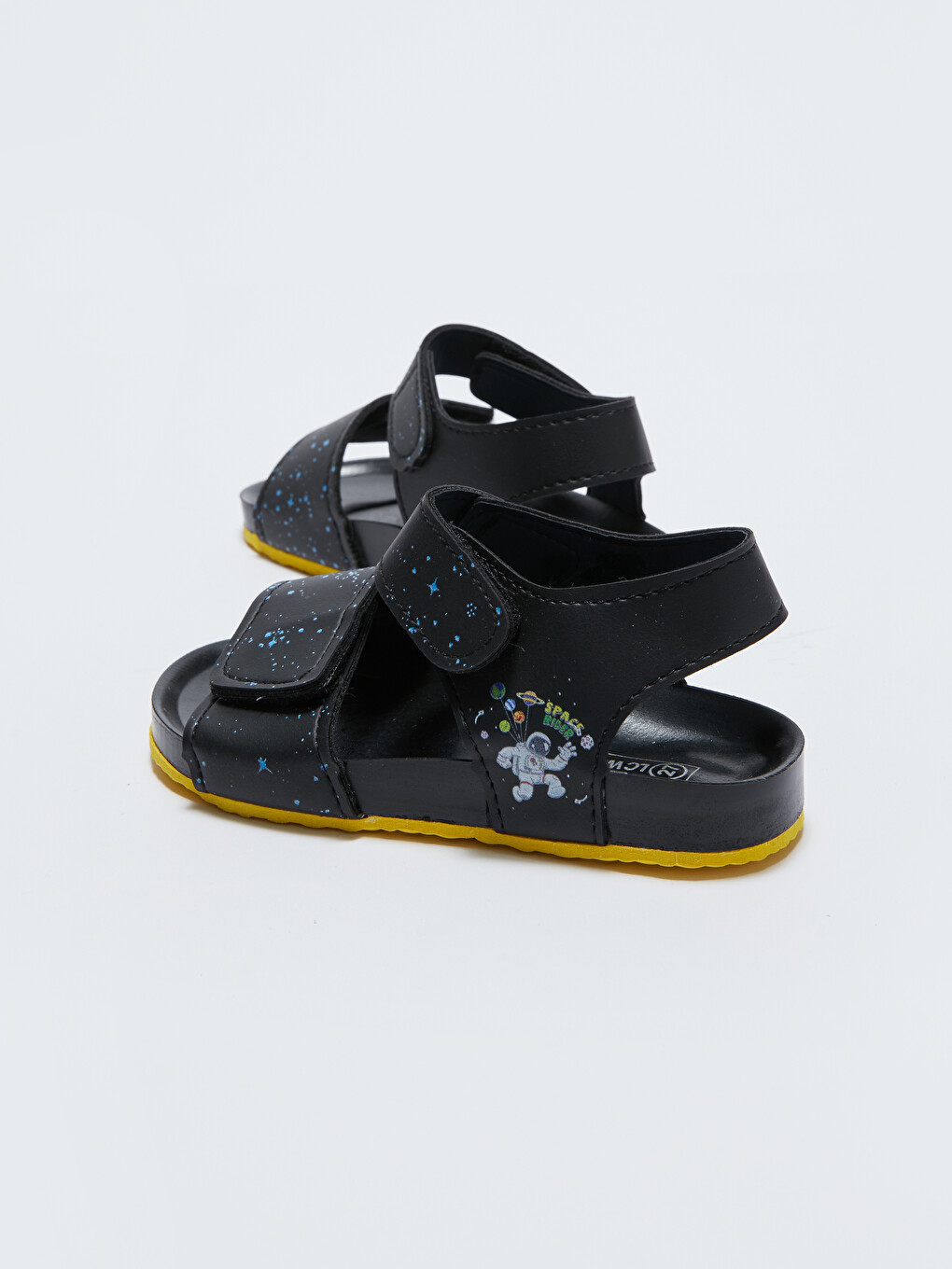 Printed Hook And Loop Boys' Sandals-3