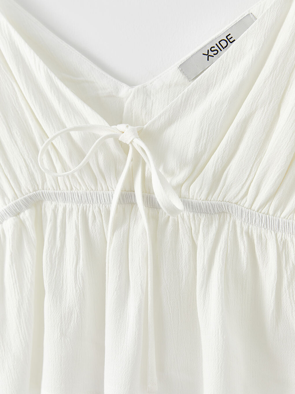 Әйелдерге арналған вискоза блузка v жағалы бауы бар-2