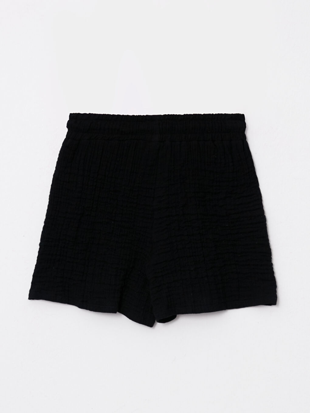 Siyah Beli Lastikli Standart Fit Düz Cep Detaylı Kadın Şort-6