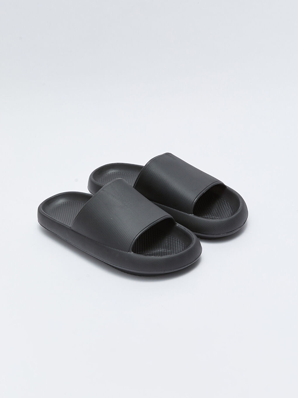 Siyah Tek Bantlı Erkek Terlik