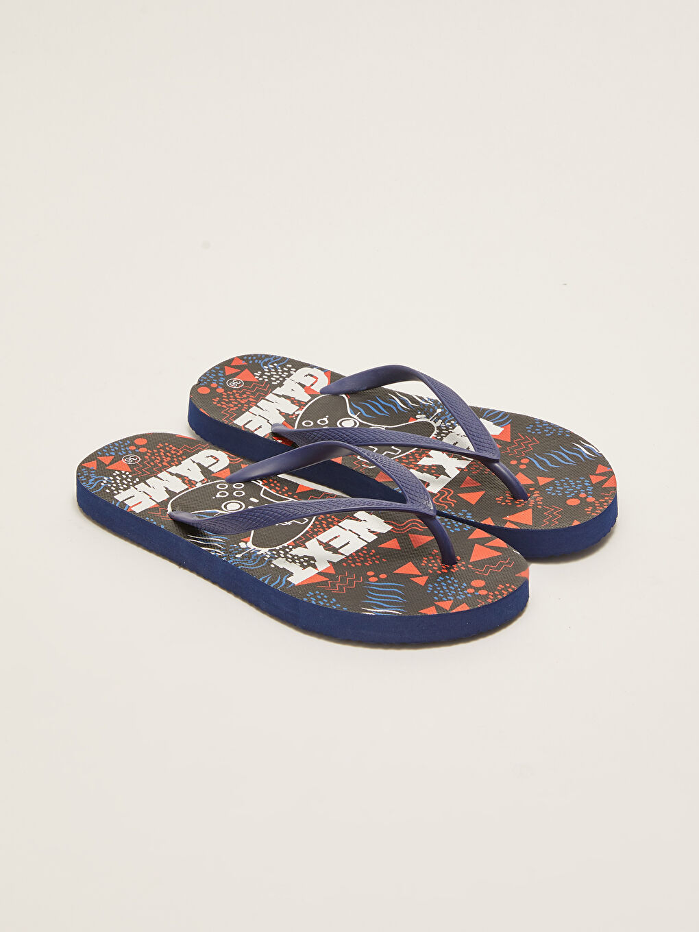 ნაბეჭდი ბიჭებისთვის პლაჟის ჩუსტები