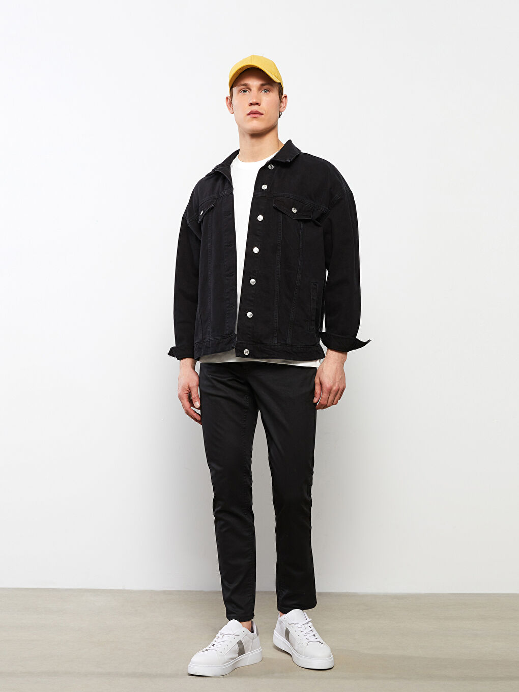 Siyah 750 Slim Fit Erkek Jean Pantolon-1