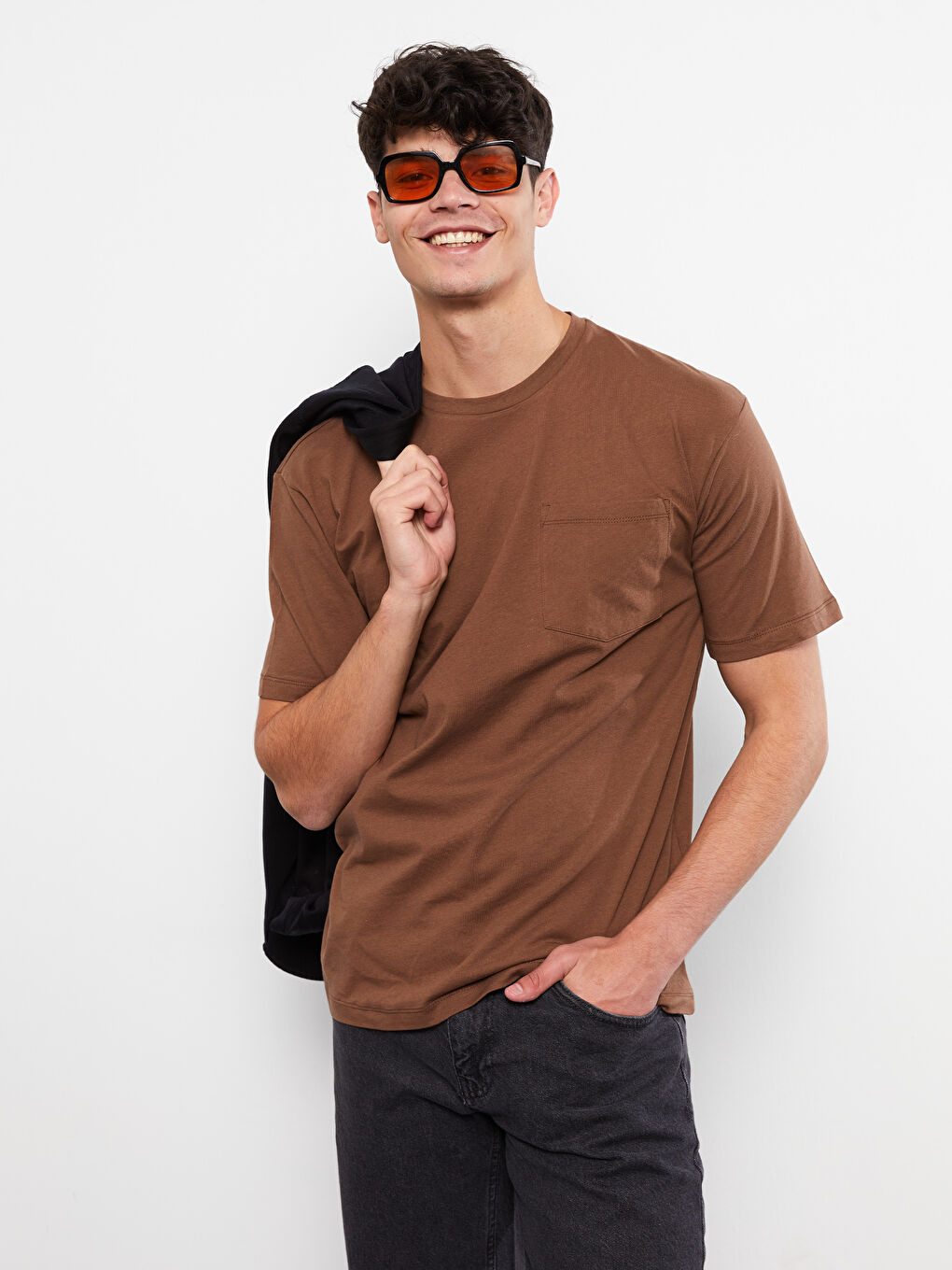 Kahverengi Tişört