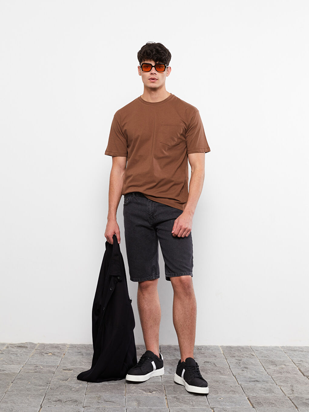 Kahverengi Tişört-2