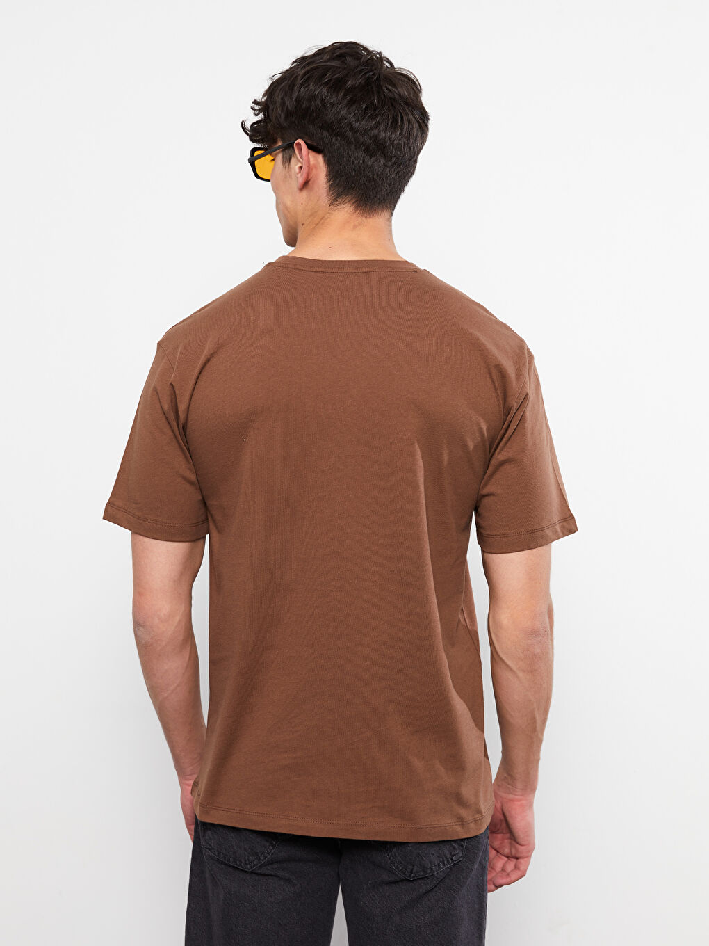 Kahverengi Tişört-4