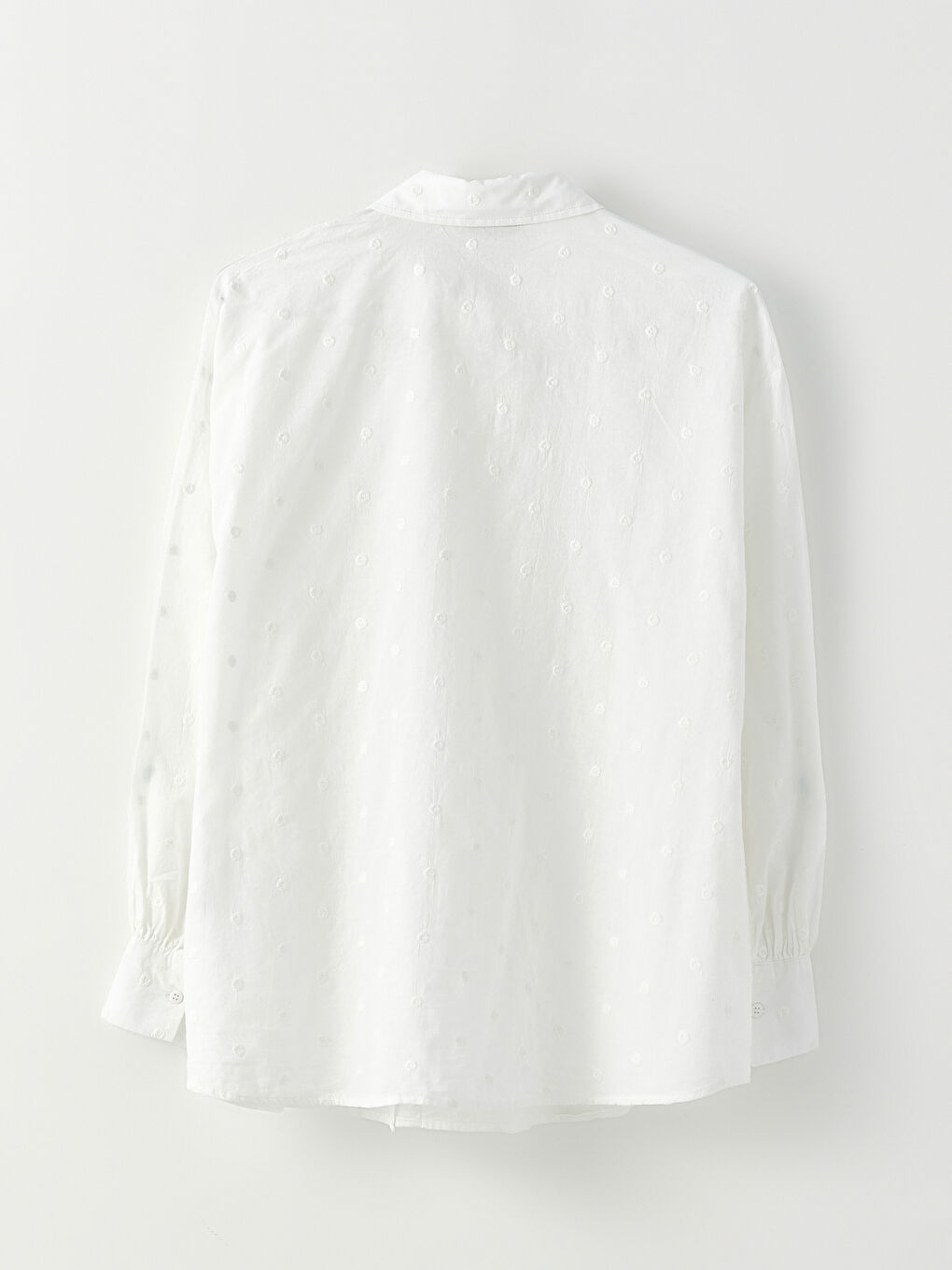 Beyaz Önden Düğme Kapamalı Puantiyeli Uzun Kollu Poplin Kadın Gömlek-6