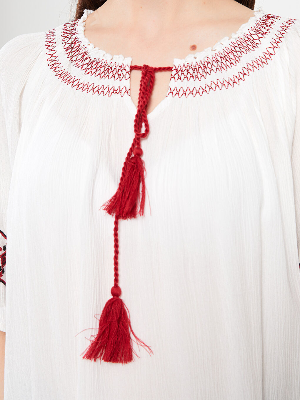 Вратовръзка Бродирана Къс ръкав Набръчкано Блуза за жени-4