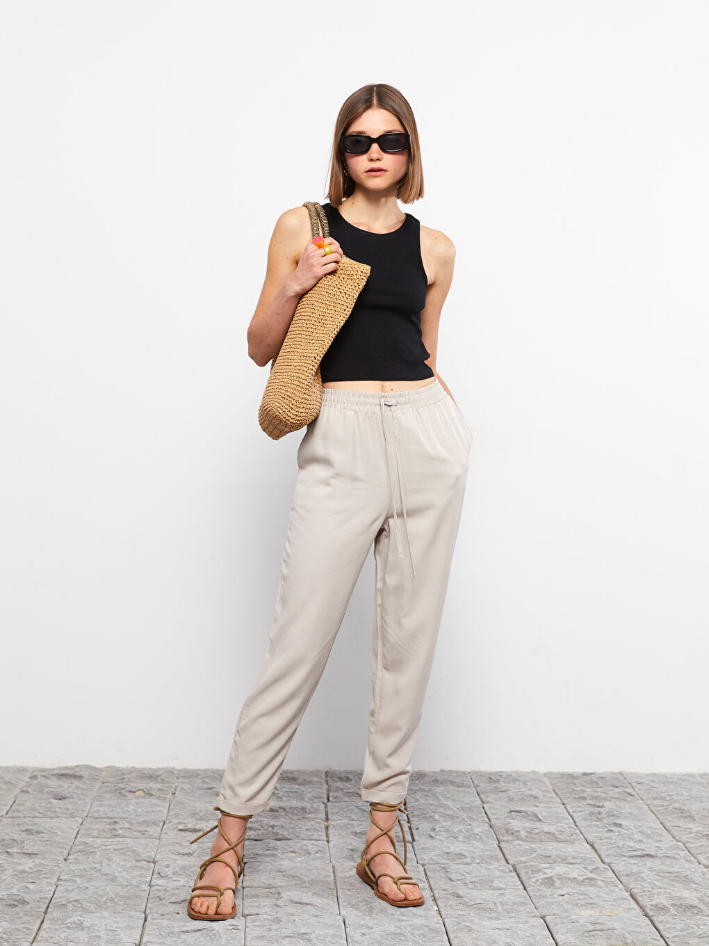 LCW Vision Elastic Waist Comfortable Fit Straight Viscose Women's Trousers -S2HK20Z8-FJS