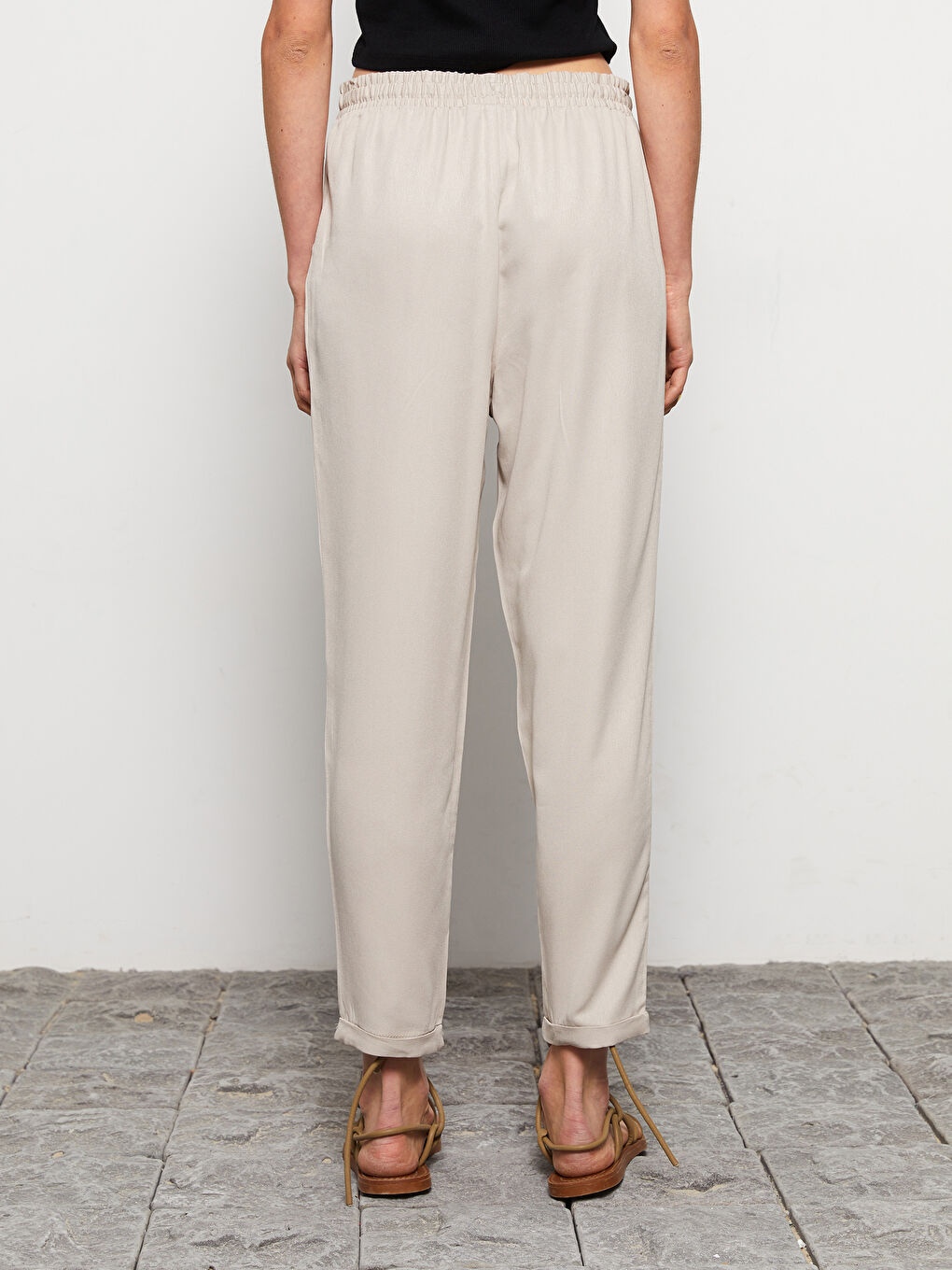 LCW Vision Elastic Waist Comfortable Fit Straight Viscose Women's Trousers -S2HK20Z8-FJS