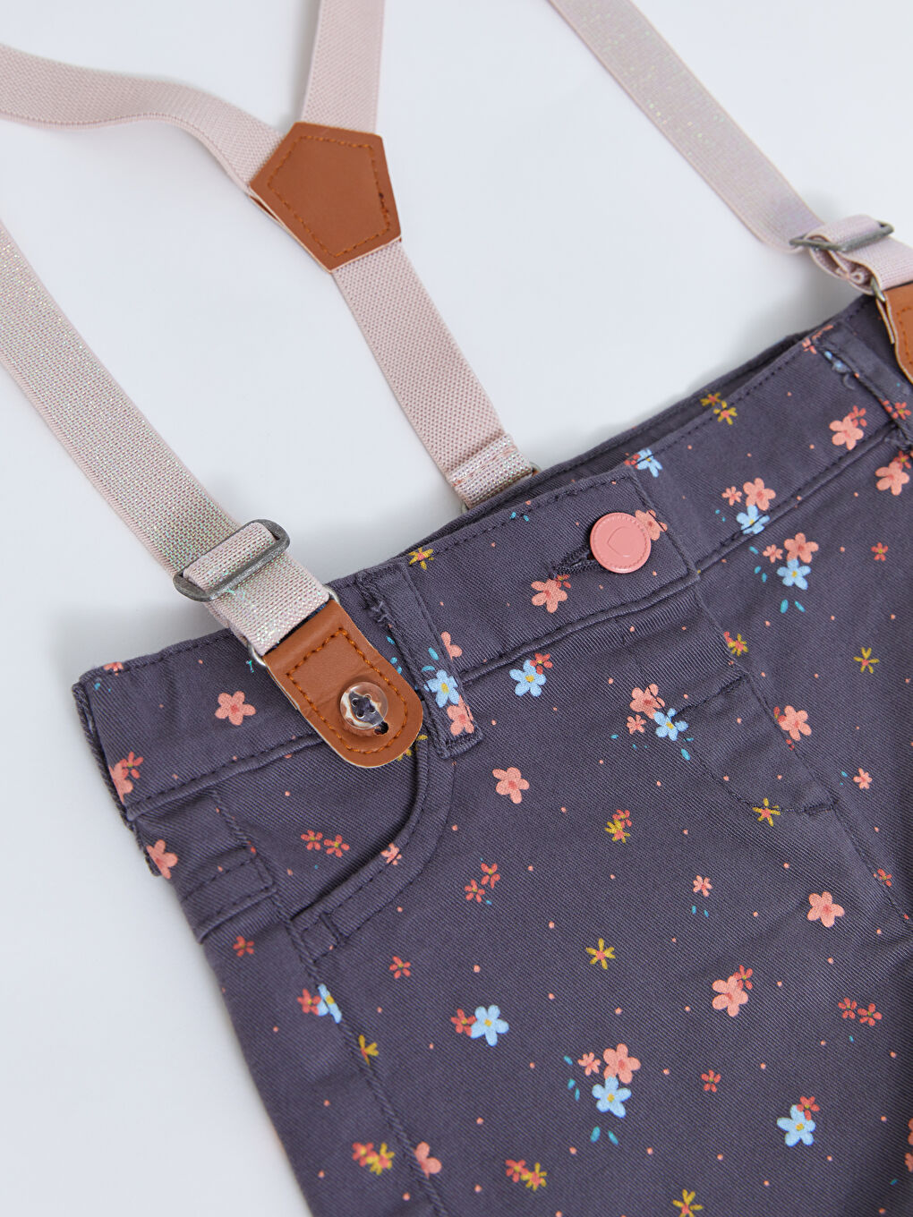 Antrasit Baskılı Kız Bebek Şort ve Pantolon Askısı 2'li Takım-2