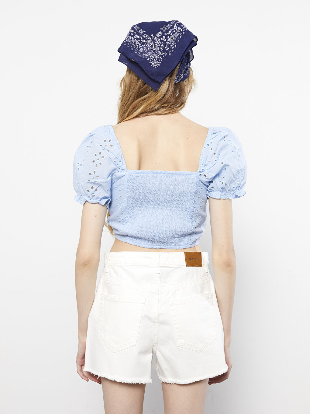 Heart Collar Patterned Short Sleeve Crop Brode Women's Blouse-4