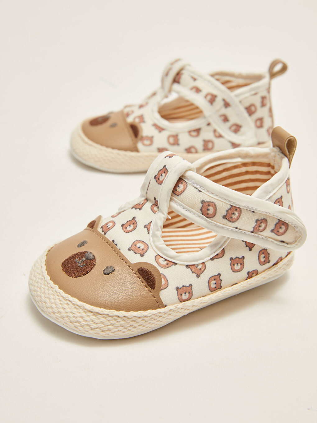 Pamučne Kućne Cipele za Dečake sa Vezenim Detaljima za Bebe koje Ne Hodaju-5