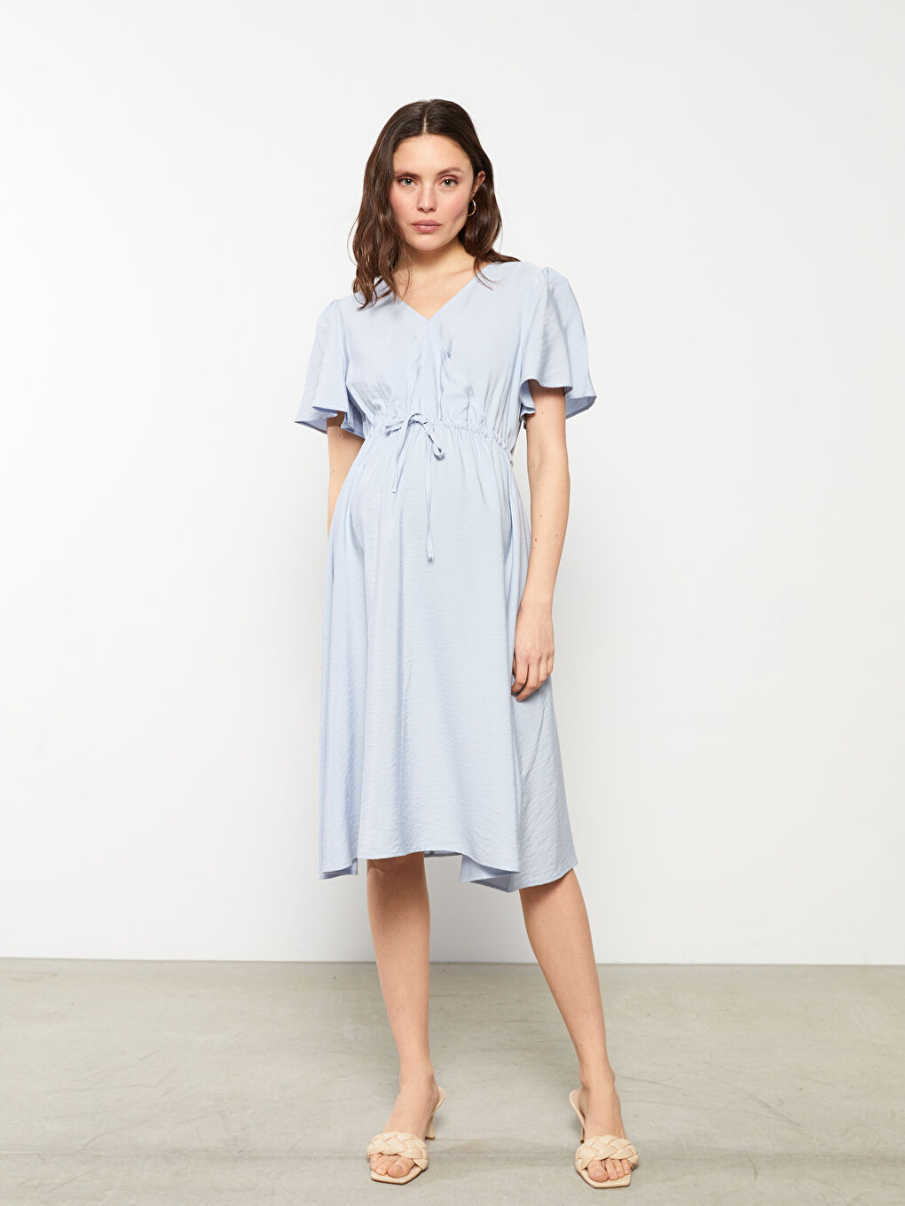 Mavi Kruvaze Yaka Düz Kısa Kollu Hamile Elbise