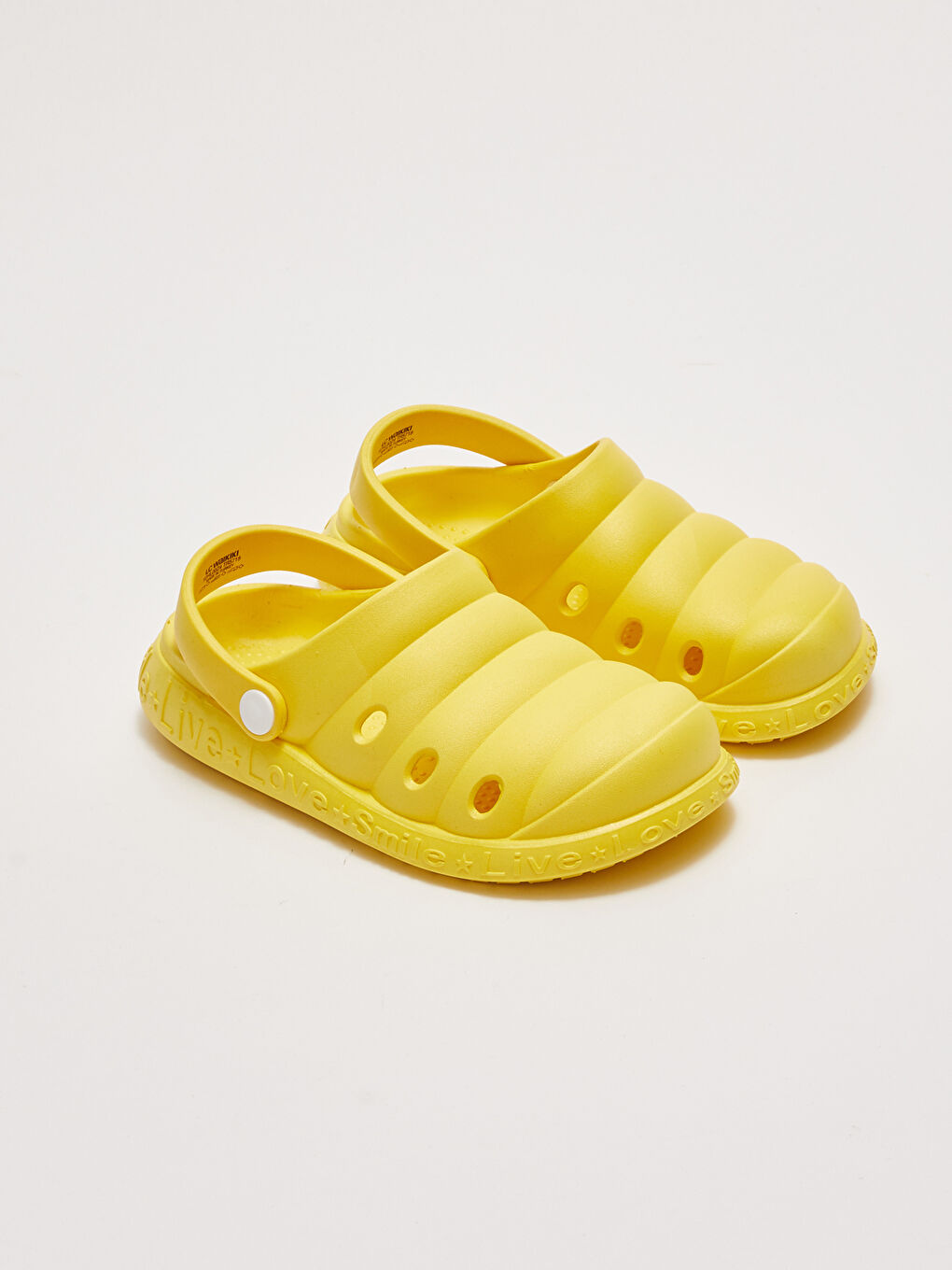 Sarı Delikli Erkek Çocuk Sandalet